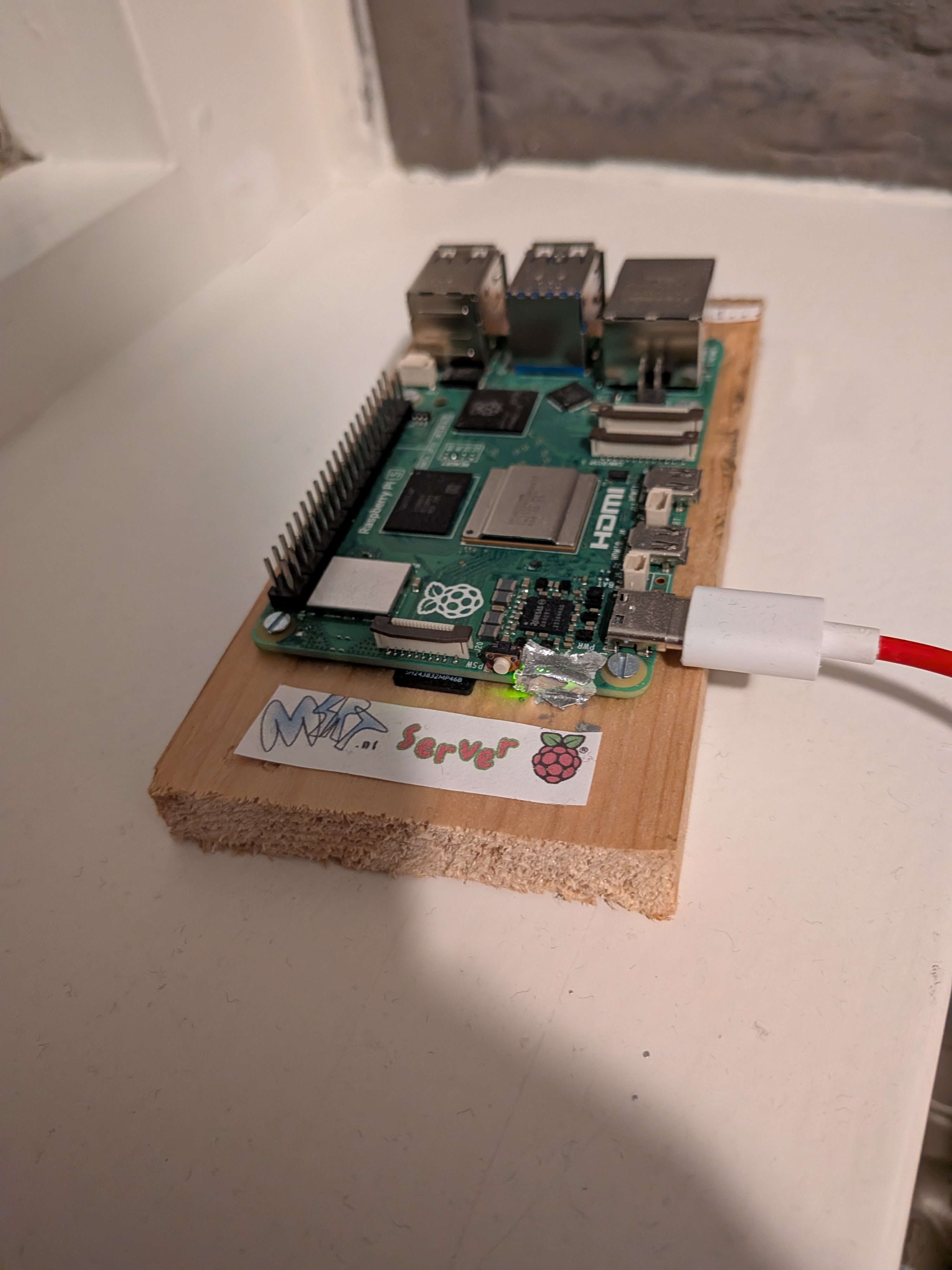 how and why i hosted this site on a raspberry pi